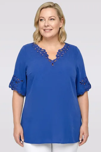 Bluza boje kukuruza s ukrasnim rukavima i dekolteom