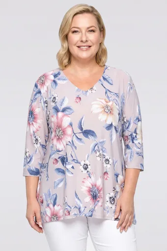 Svijetla cvjetna bluza