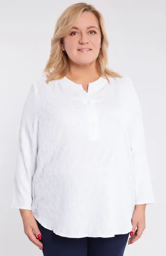 Bijela bluza s reljefnim uzorkom