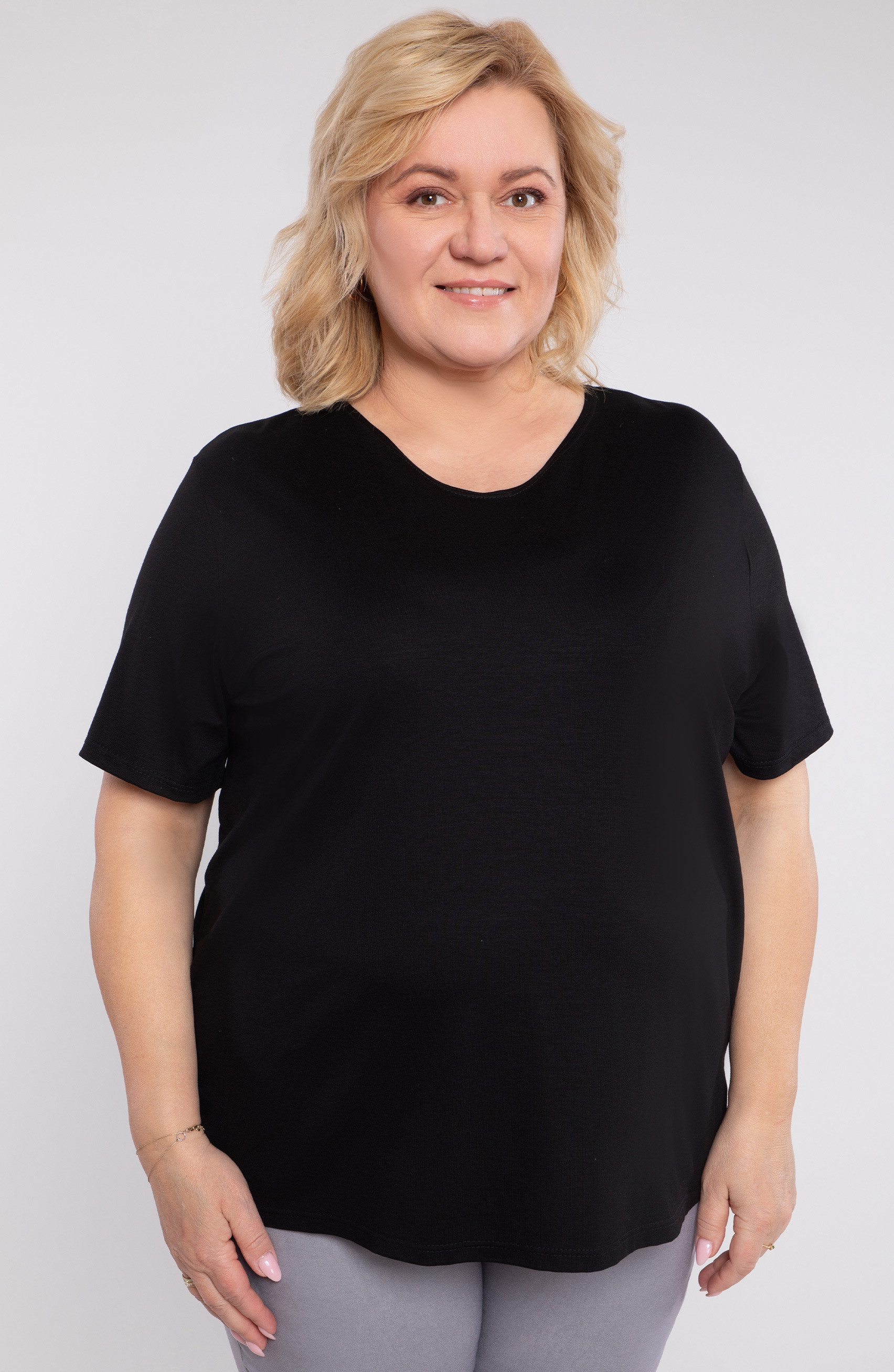 Crna pletena bluza